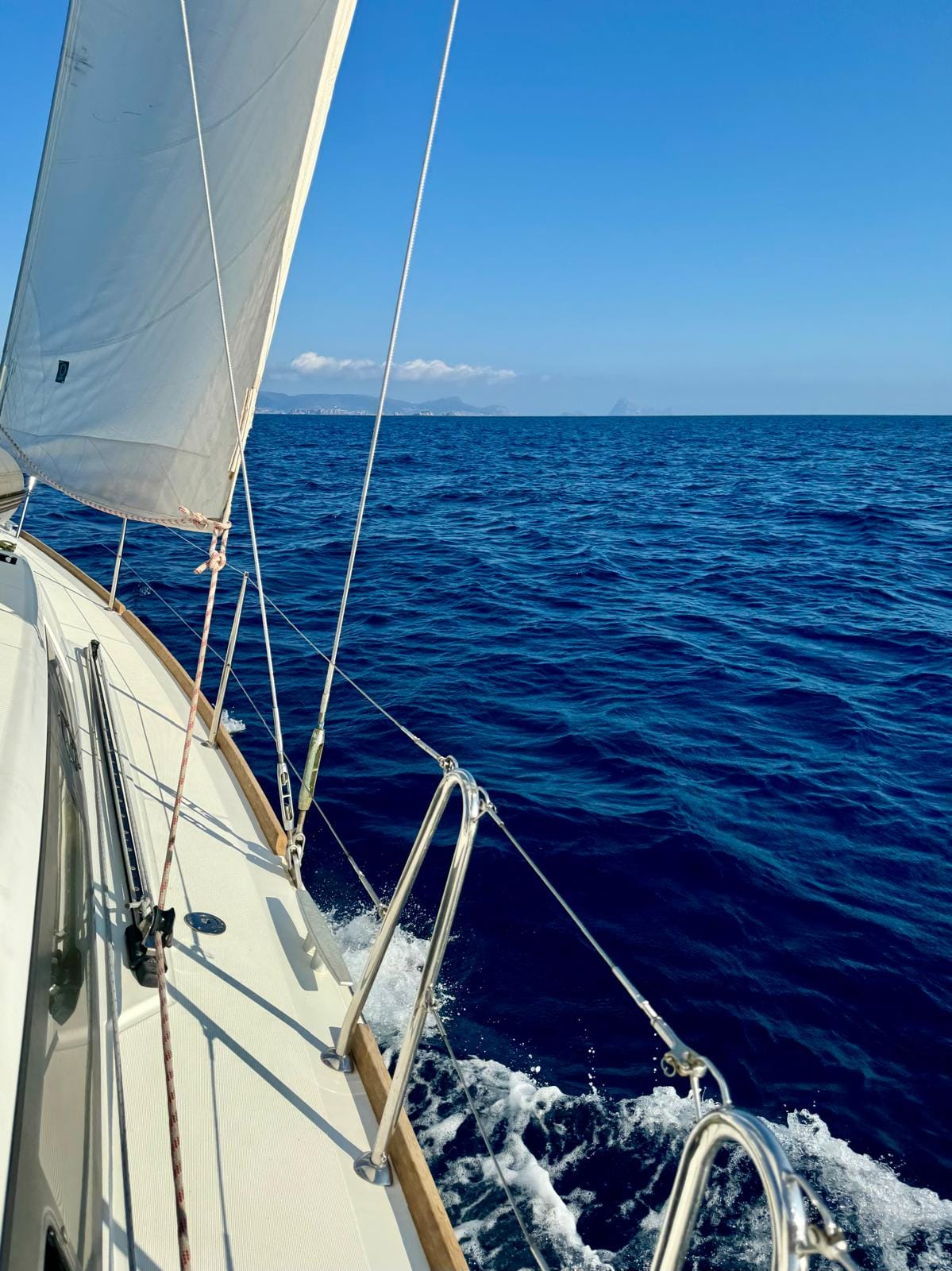 What my first 8-day Ibiza sailing trip taught me