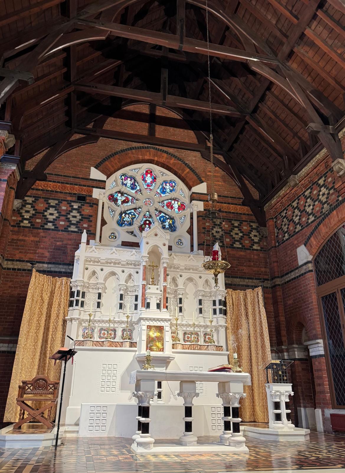 Obsidian Essay] The Monastery and the Vow: A Capitalist's Christmas Reflection